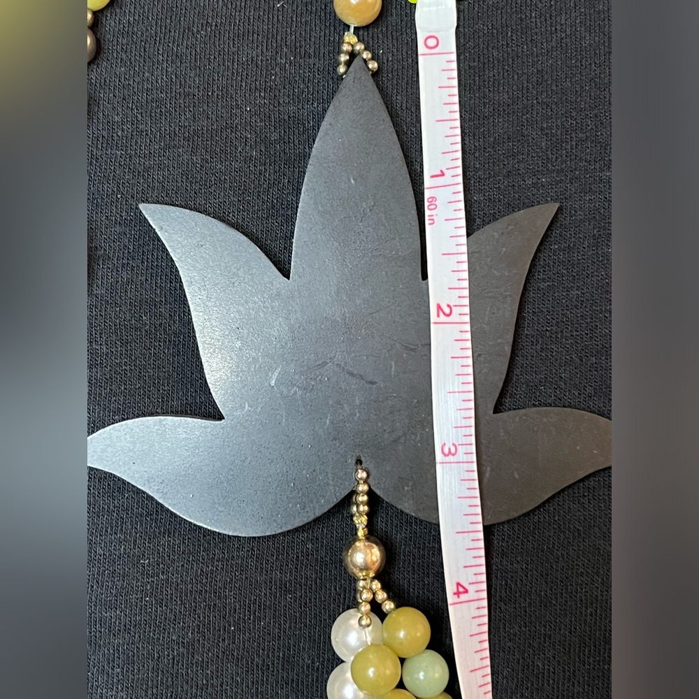 Vintage Lee Sands 70’s Lotus Flower Mother of Pearl Inlay VTG Necklace - Picture 5 of 6
